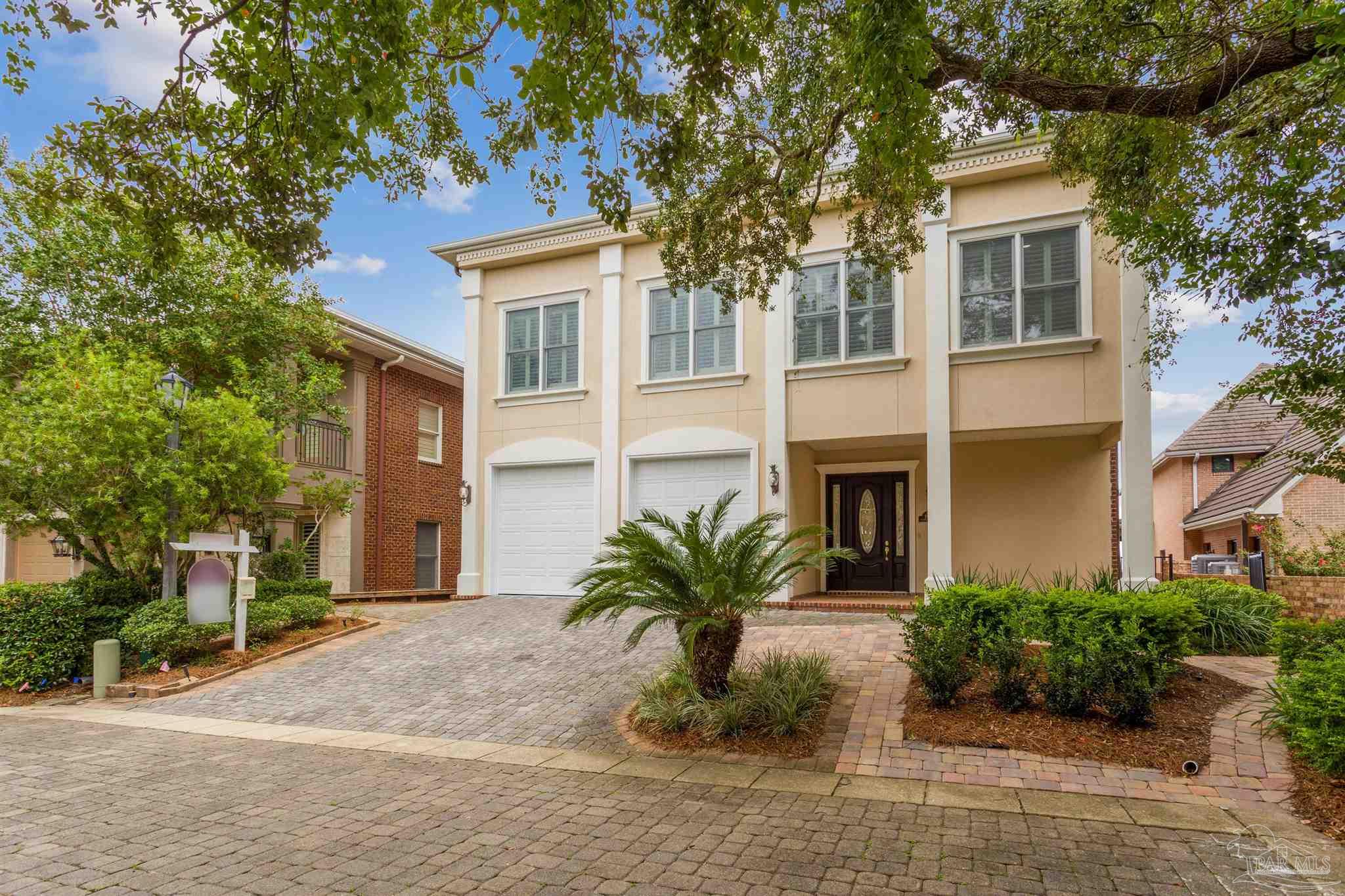 Pensacola, Florida 32507, United States, 3 Bedrooms Bedrooms, ,4 BathroomsBathrooms,Residential,Active,206041