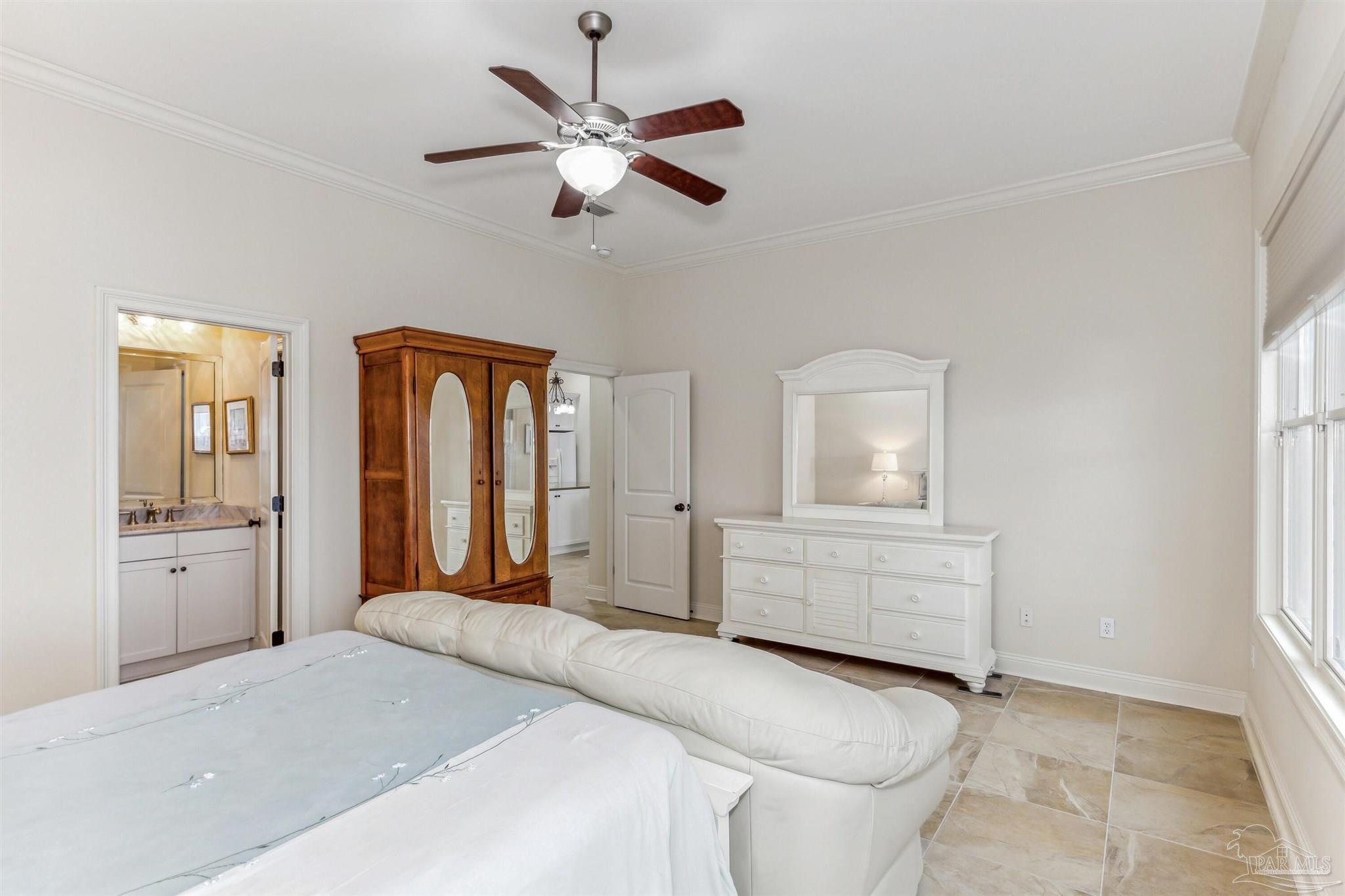 Pensacola, Florida 32507, United States, 3 Bedrooms Bedrooms, ,4 BathroomsBathrooms,Residential,Active,206041