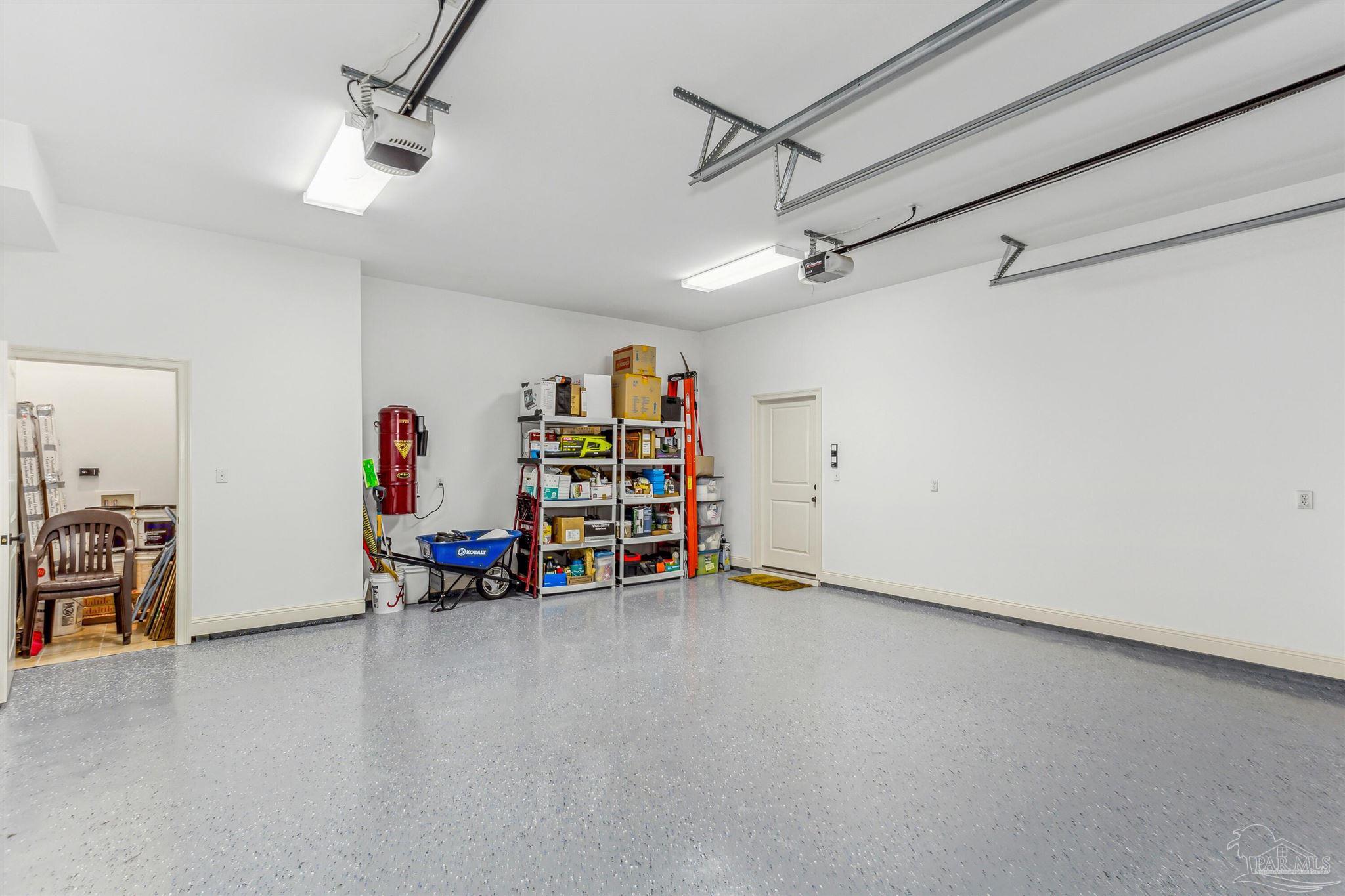 Pensacola, Florida 32507, United States, 3 Bedrooms Bedrooms, ,4 BathroomsBathrooms,Residential,Active,206041