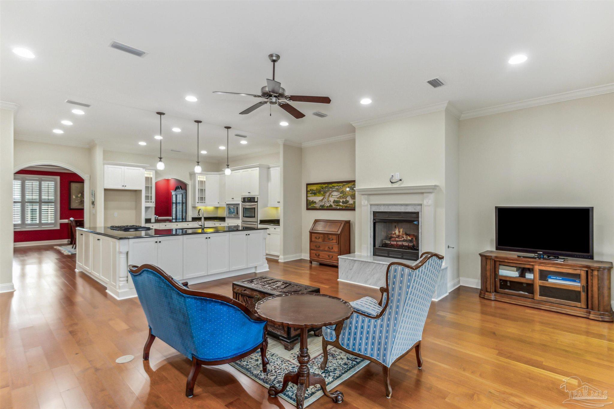 Pensacola, Florida 32507, United States, 3 Bedrooms Bedrooms, ,4 BathroomsBathrooms,Residential,Active,206041