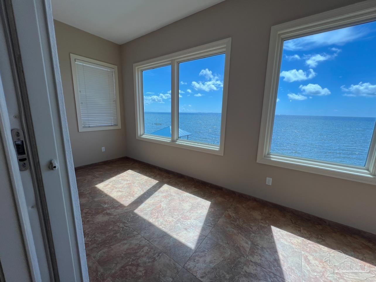 Pensacola, Florida 32507, United States, 3 Bedrooms Bedrooms, ,4 BathroomsBathrooms,Residential,Active,206041