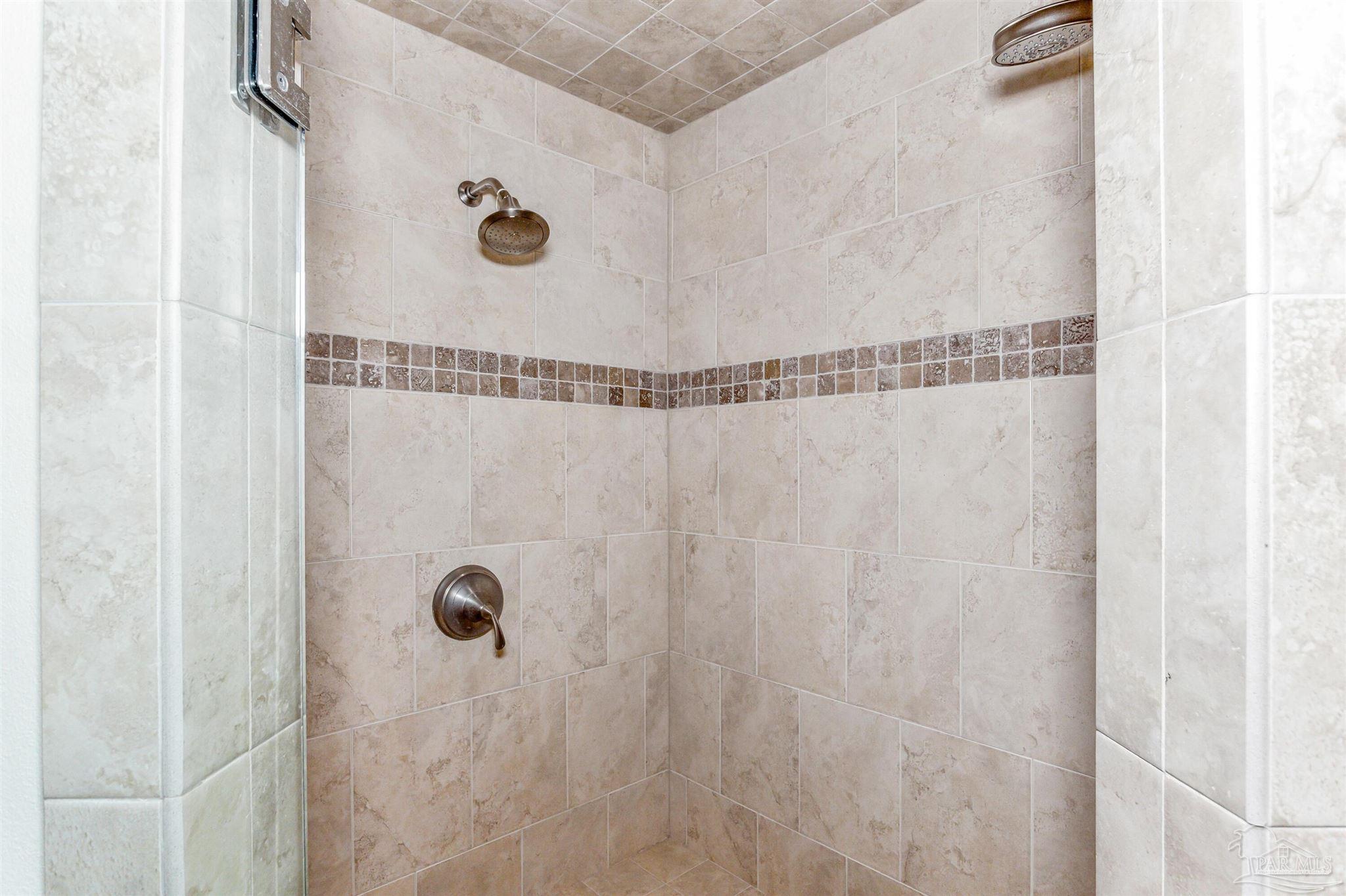 Pensacola, Florida 32507, United States, 3 Bedrooms Bedrooms, ,4 BathroomsBathrooms,Residential,Active,206041