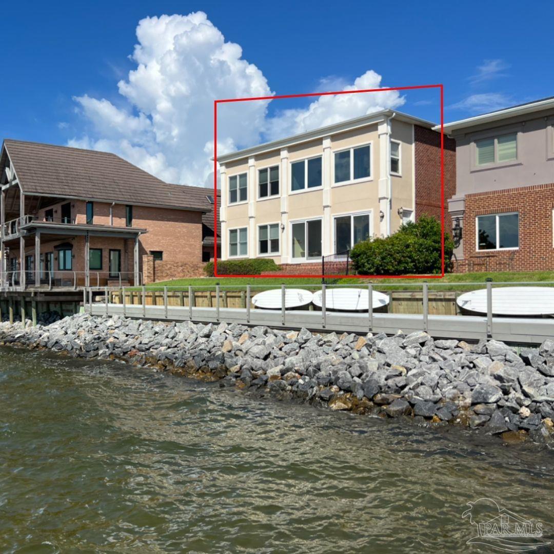 Pensacola, Florida 32507, United States, 3 Bedrooms Bedrooms, ,4 BathroomsBathrooms,Residential,Active,206041