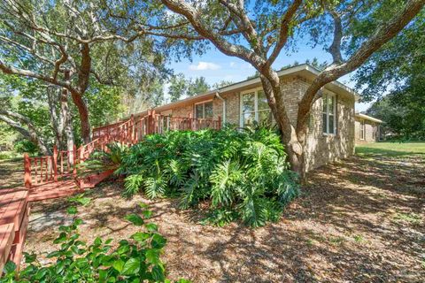 A home in Navarre