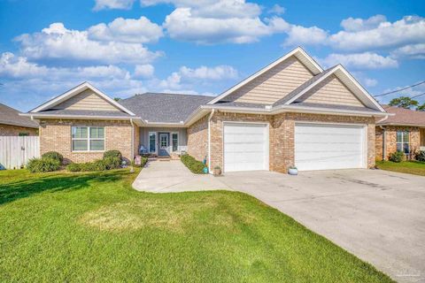 A home in Gulf Breeze