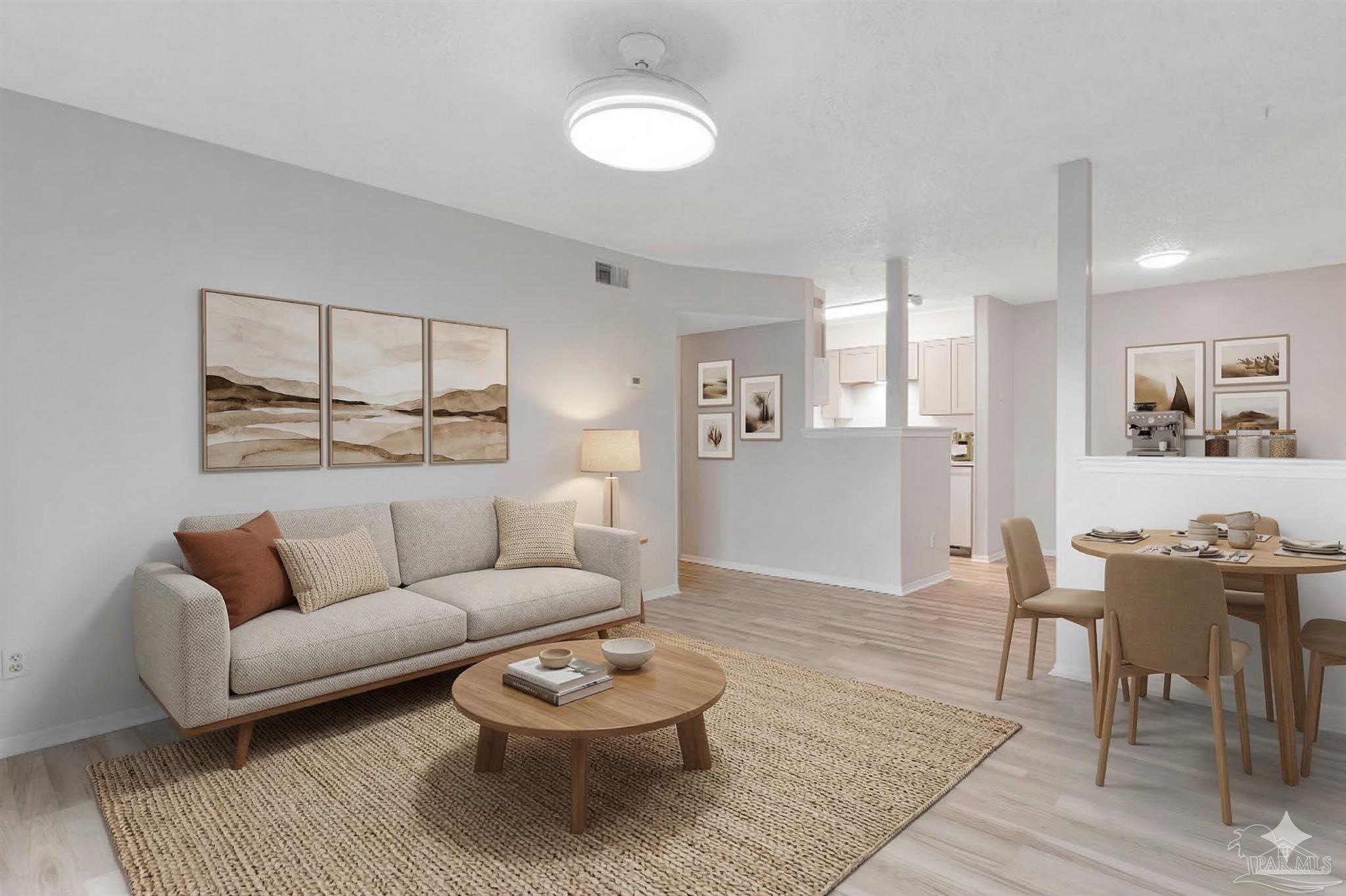 Photo 1 of 39 — 2303 W Michigan Ave B1, Pensacola, FL 32526