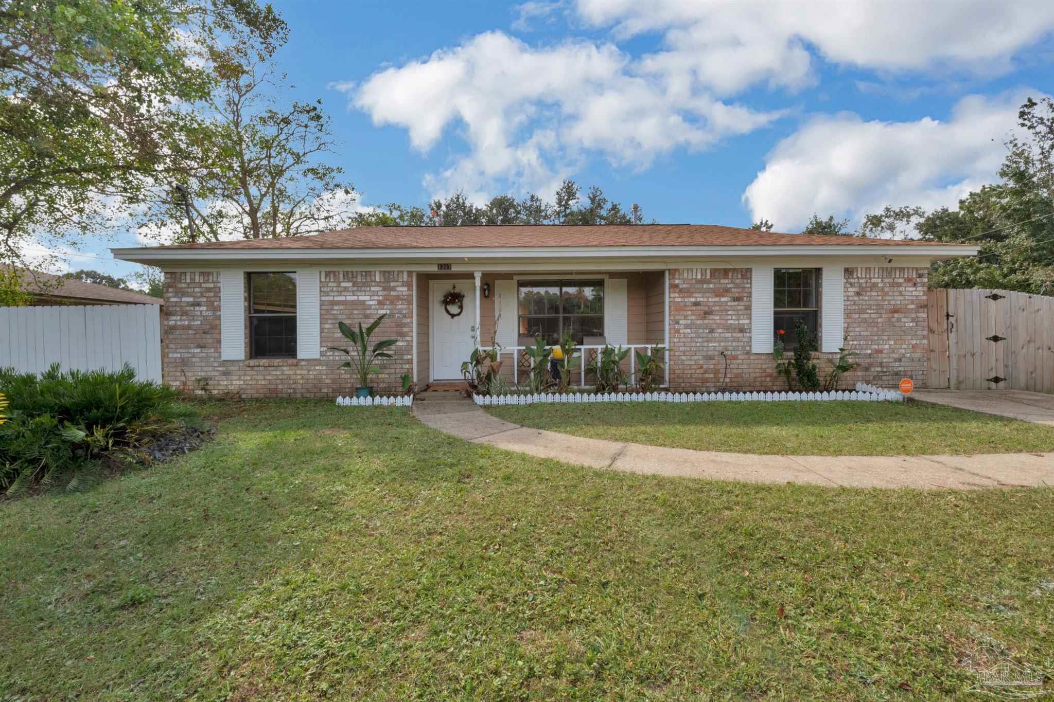 Photo 1 of 15 — 1307 Dogtrack Rd, Pensacola, FL 32506