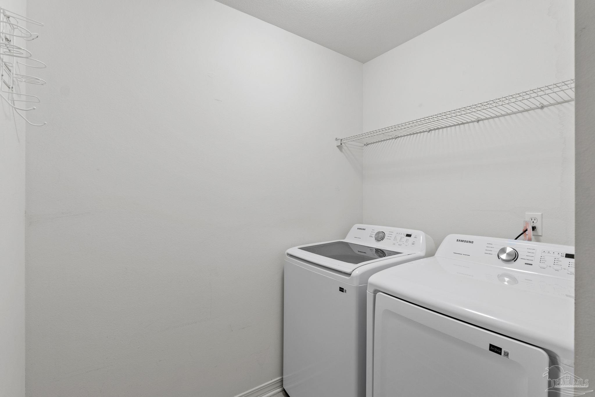 Pensacola, Florida 32534, United States, 2 Bedrooms Bedrooms, ,2 BathroomsBathrooms,Residential,Active,160416