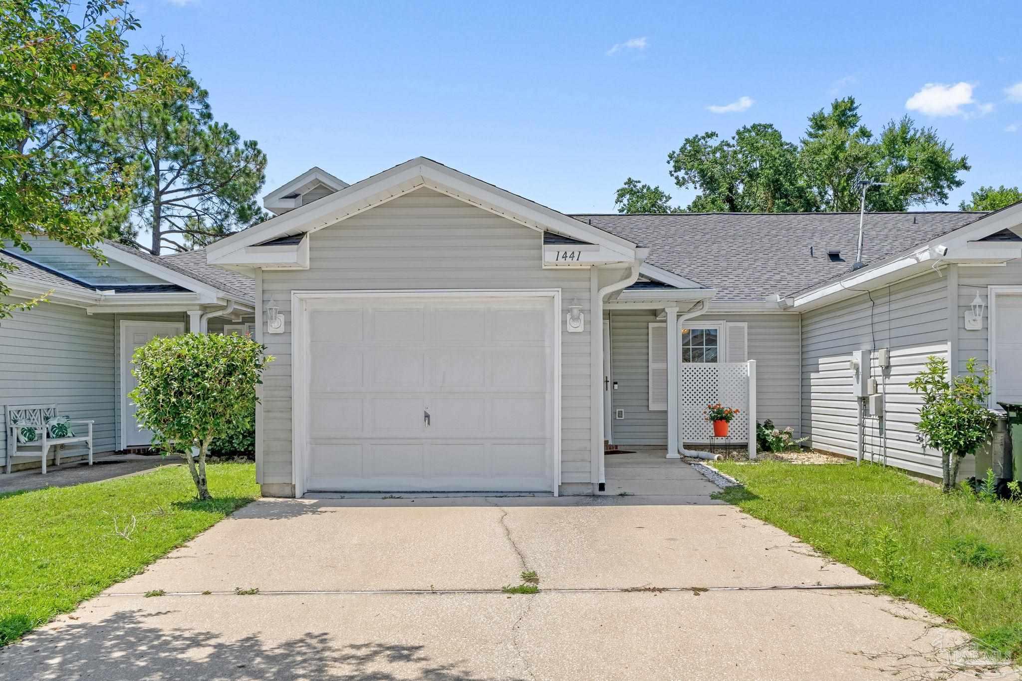 Pensacola, Florida 32534, United States, 2 Bedrooms Bedrooms, ,2 BathroomsBathrooms,Residential,Active,160416