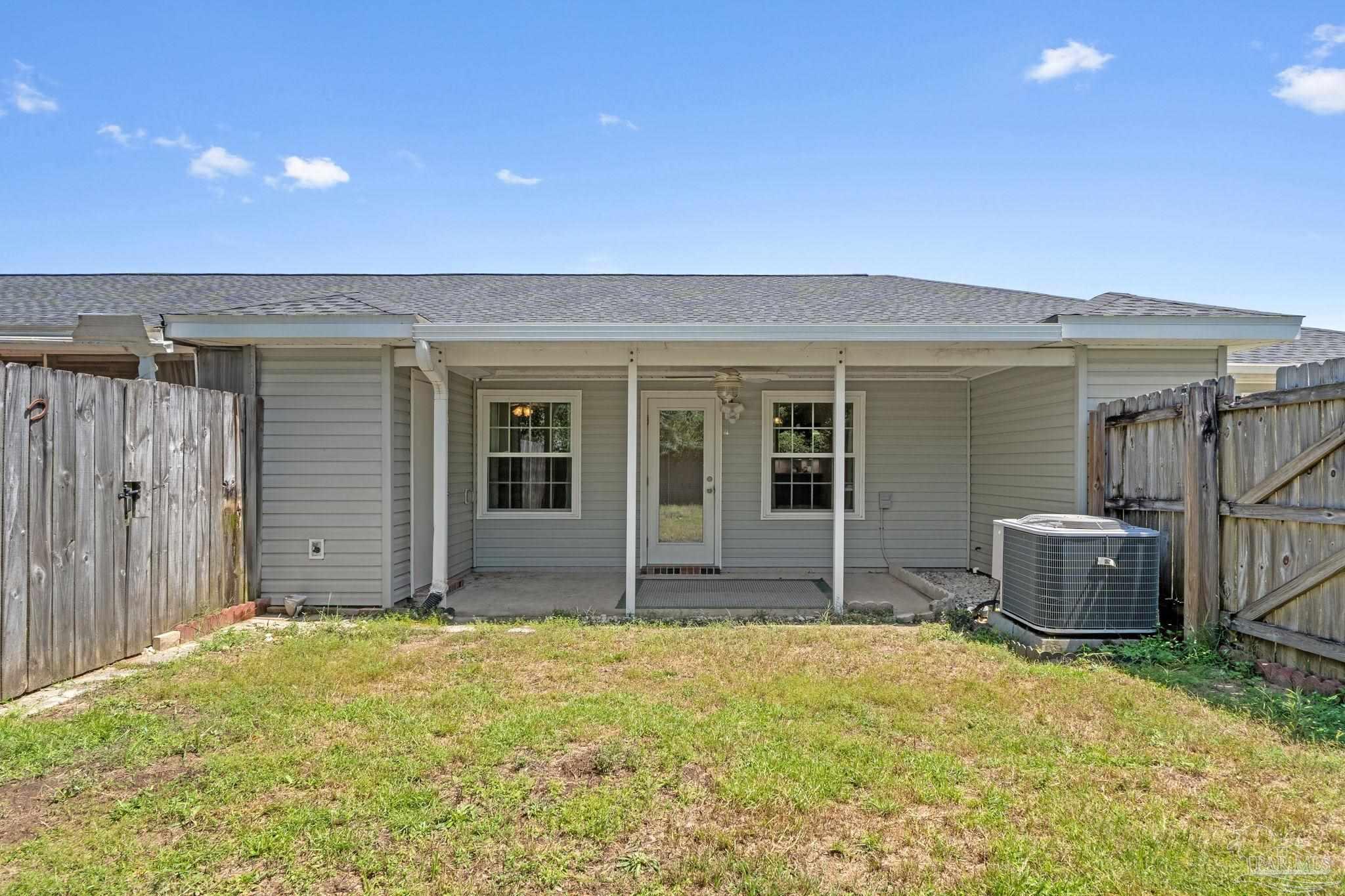 Pensacola, Florida 32534, United States, 2 Bedrooms Bedrooms, ,2 BathroomsBathrooms,Residential,Active,160416