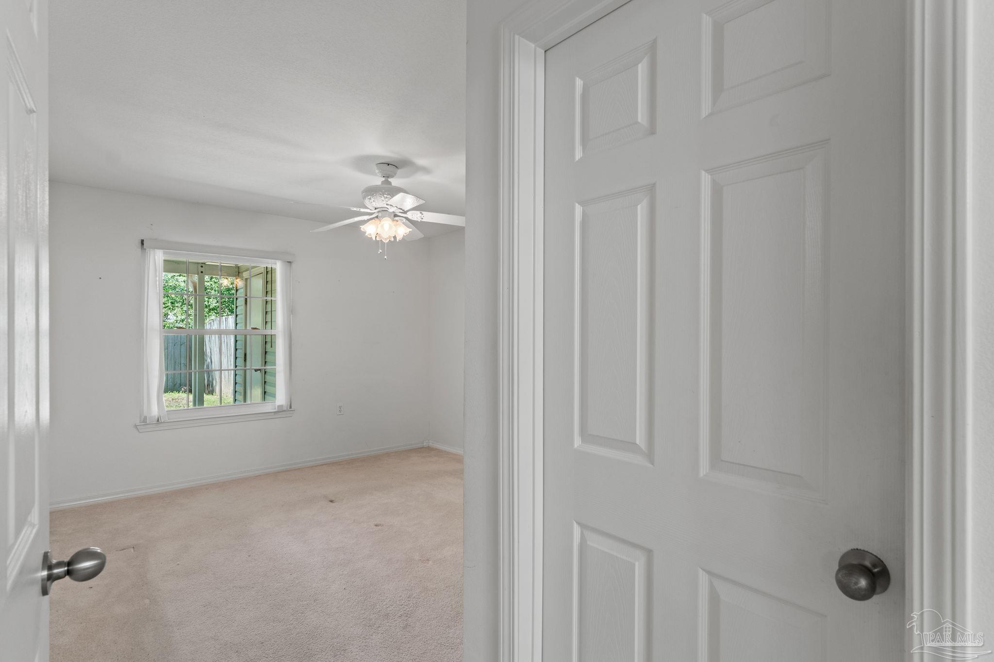 Pensacola, Florida 32534, United States, 2 Bedrooms Bedrooms, ,2 BathroomsBathrooms,Residential,Active,160416