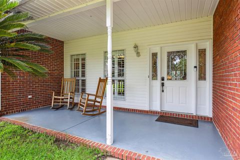 A home in Gulf Breeze