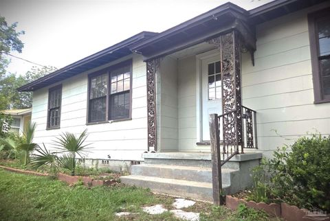 306 Frisco Rd Pensacola FL 32507