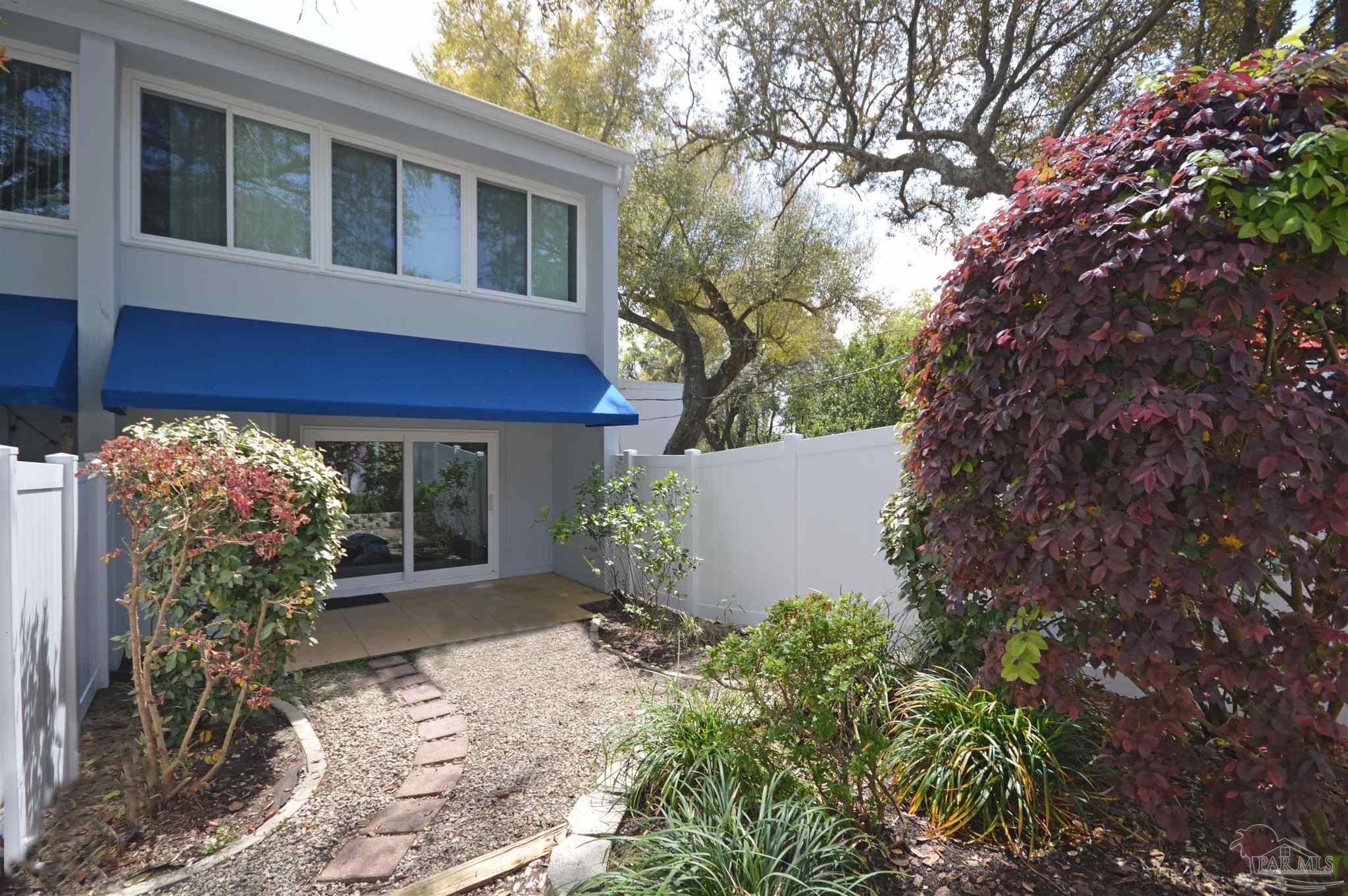 201 Pensacola Beach Rd D17