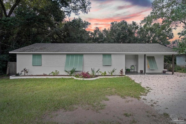 5120 W FAIRFIELD DR, PENSACOLA, FL 32506 - Image c251fbc329d659fa06b327fd3ae4e504/588486484