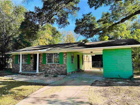 A home in Pensacola