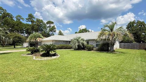 56 Arapaho Dr Pensacola FL 32507