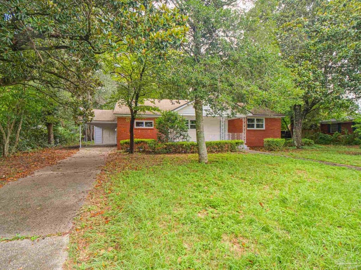 Photo 1 of 37 — 2014 University St, Pensacola, FL 32504