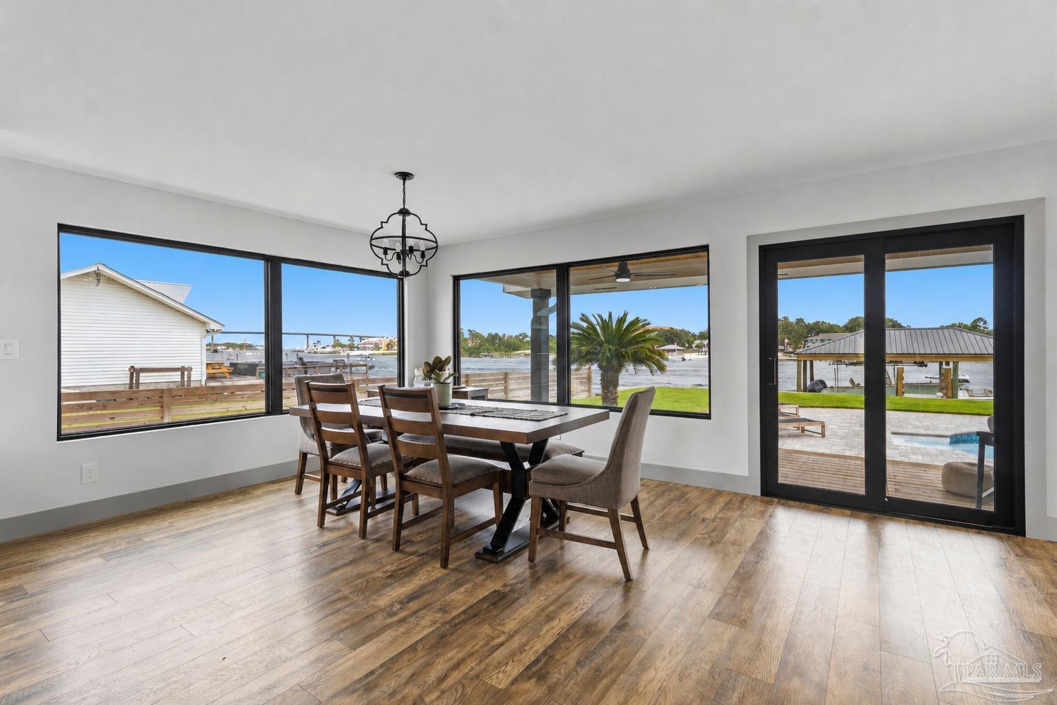 13905 Canal Dr, Pensacola, FL, 32507, USA, 3 Bedrooms Bedrooms, ,2 BathroomsBathrooms,Residential,Active,13905 Canal Dr,683320