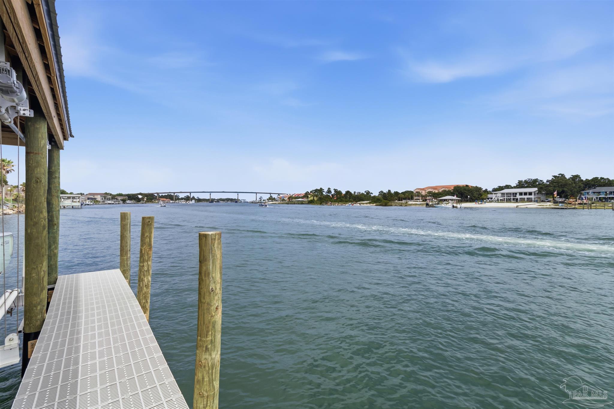 13905 Canal Dr, Pensacola, FL, 32507, USA, 3 Bedrooms Bedrooms, ,2 BathroomsBathrooms,Residential,Active,13905 Canal Dr,683320