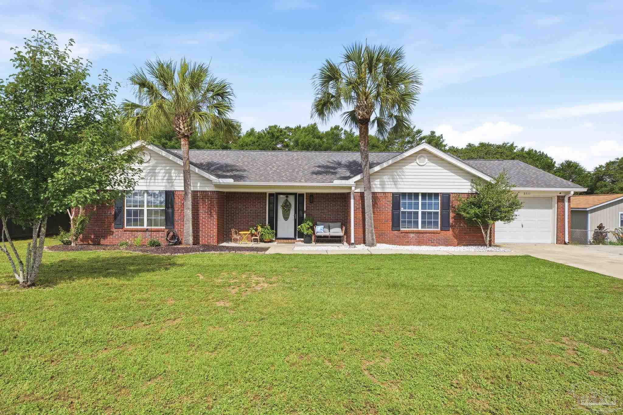 Photo 1 of 32 — 2711 Penn St, Navarre, FL 32566