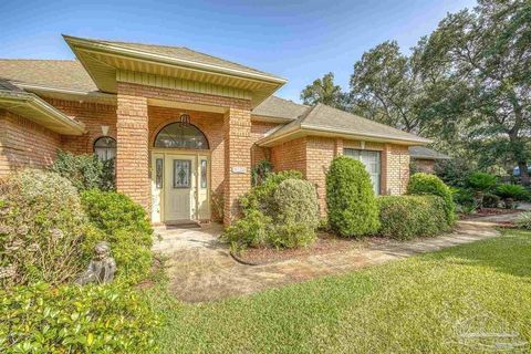 A home in Gulf Breeze