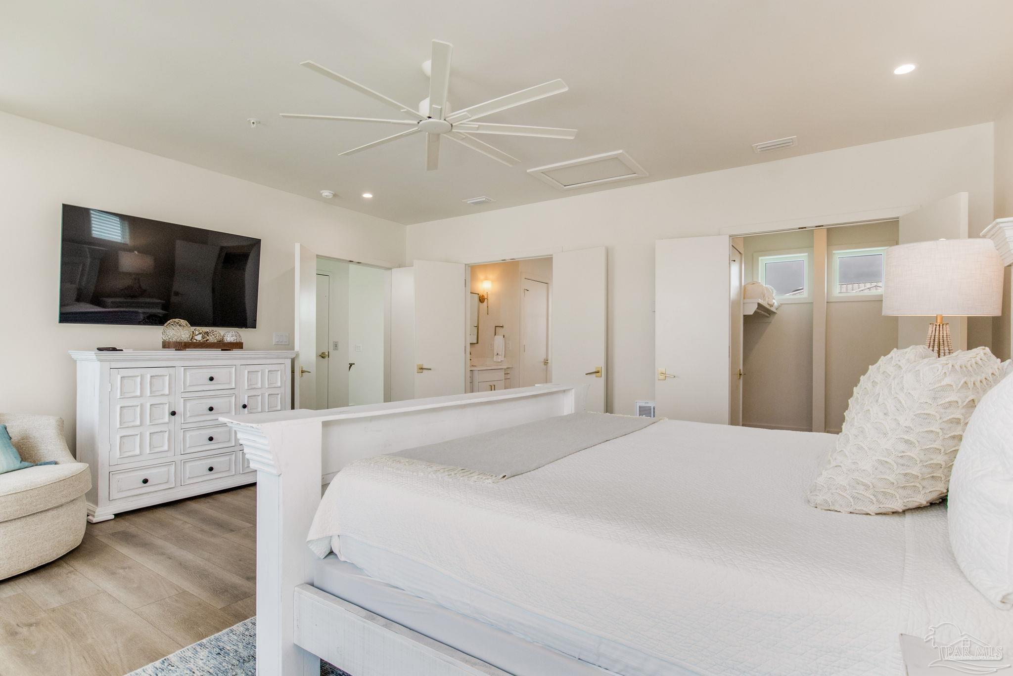 Orange Beach, Alabama, 36561, United States, 4 Bedrooms Bedrooms, ,5 BathroomsBathrooms,Residential,Active,2028201