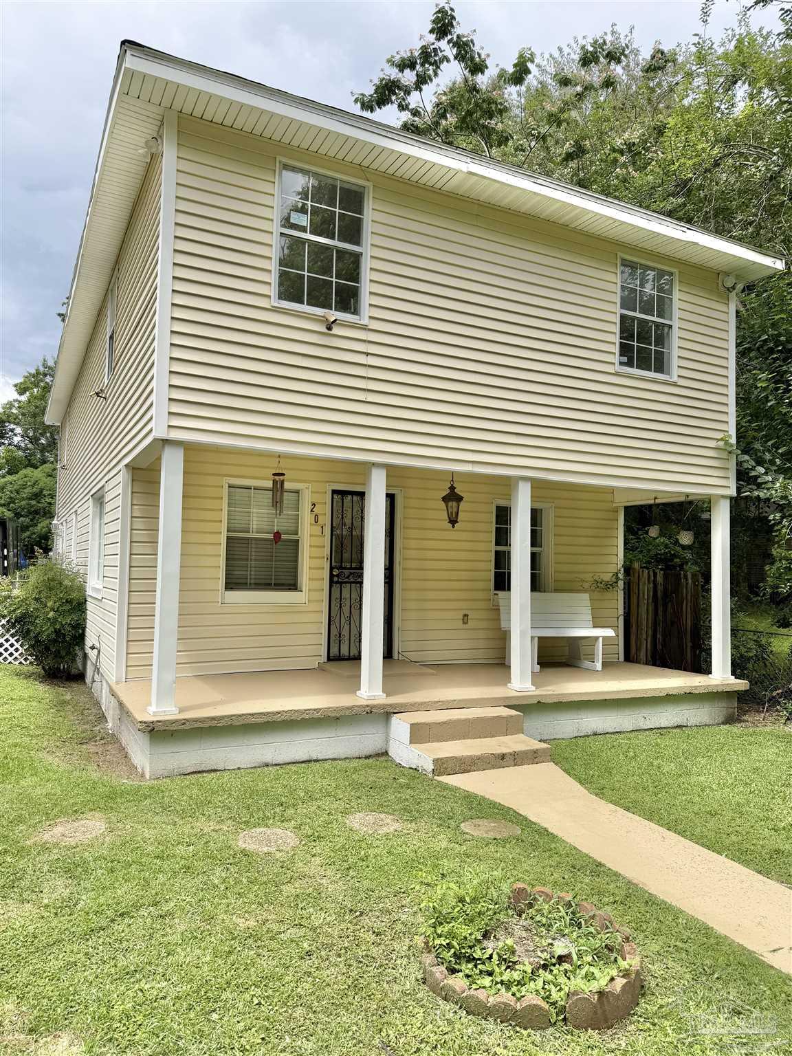 Photo 1 of 22 — 201 Mcglasker St, Atmore, AL 36502