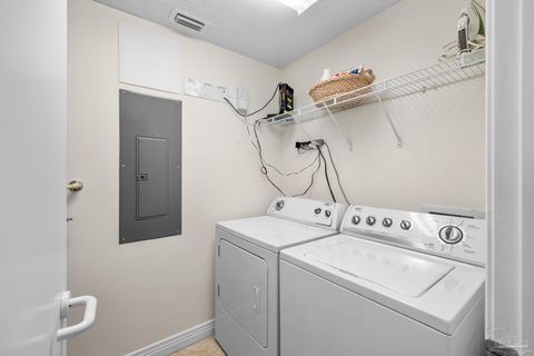 A home in Navarre Beach