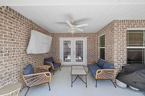A home in Gulf Breeze