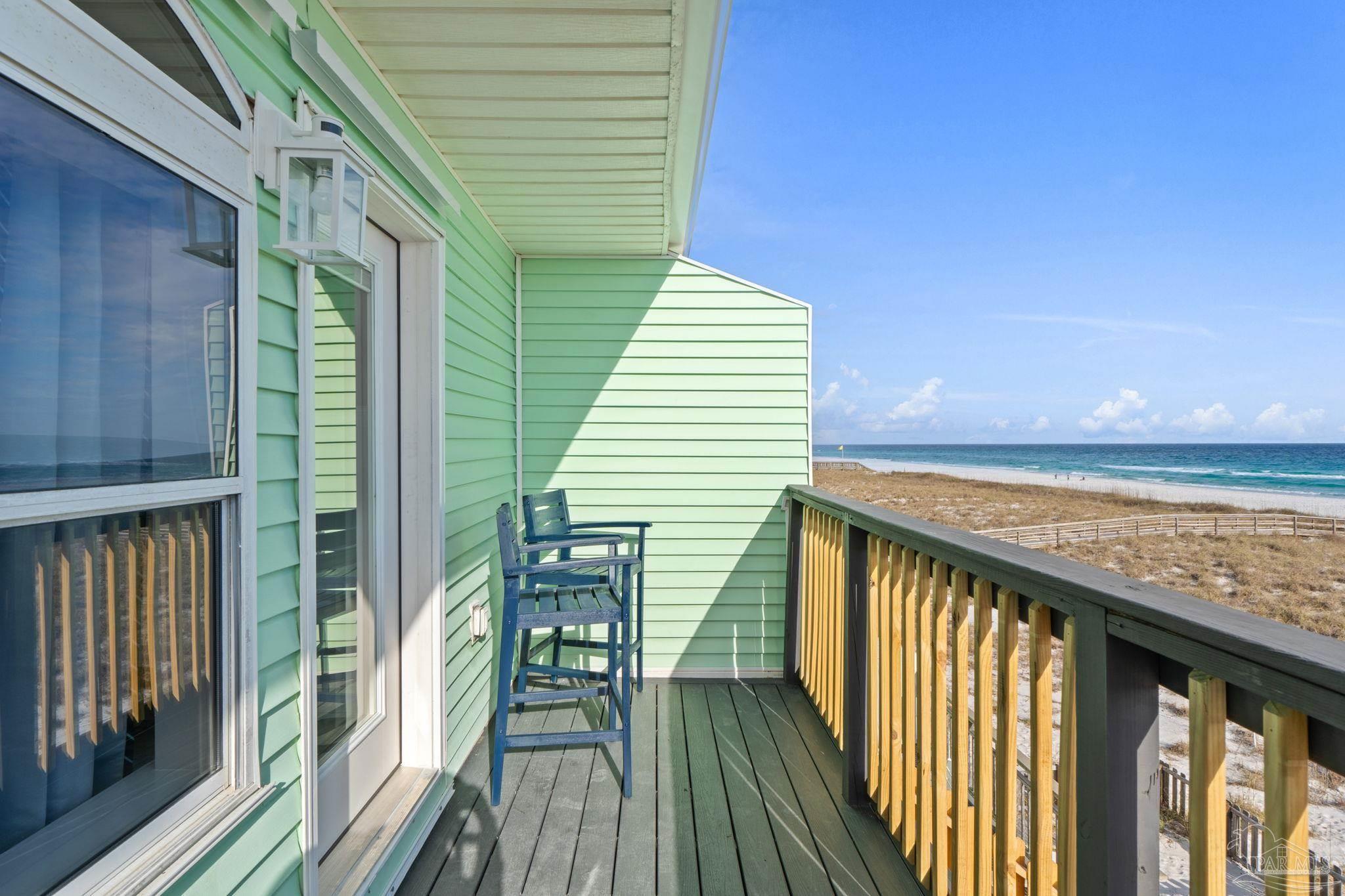Navarre Beach, Florida 32566, United States, 3 Bedrooms Bedrooms, ,3 BathroomsBathrooms,Residential,Active,94137