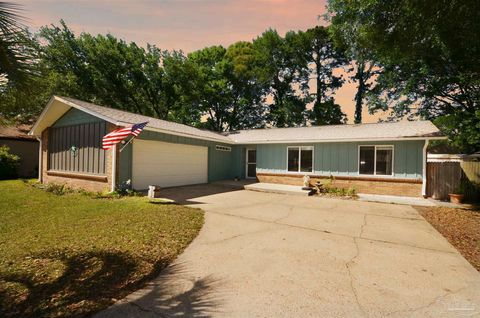 2558 Amberjack Ct Pensacola FL 32526