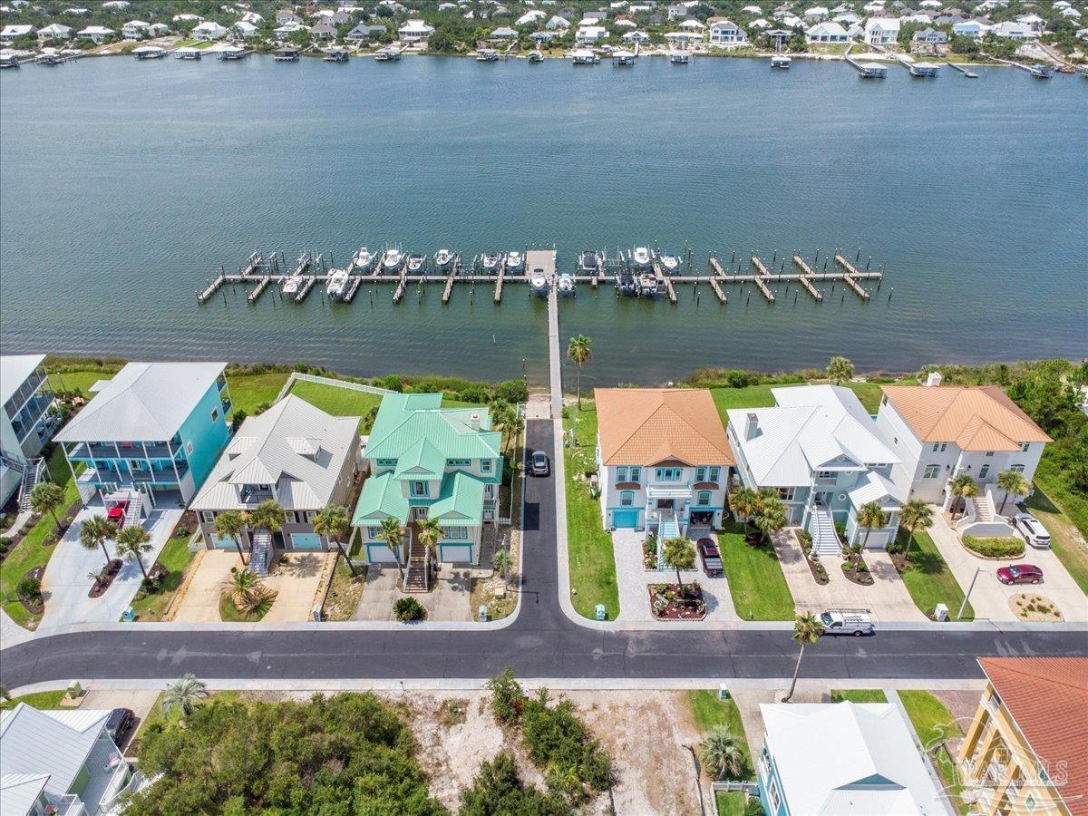 321 Gulfview Ln