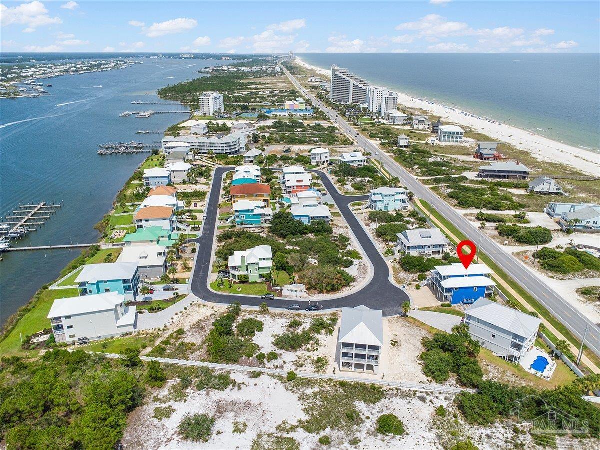 321 Gulfview Ln