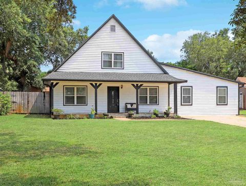 A home in Gulf Breeze