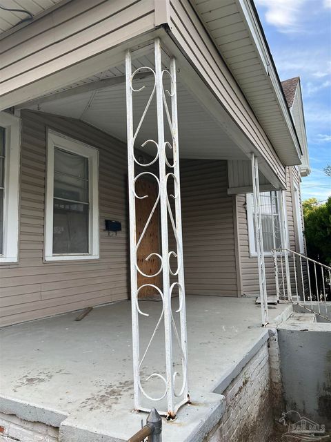 808 N 6th Ave Pensacola FL 32501