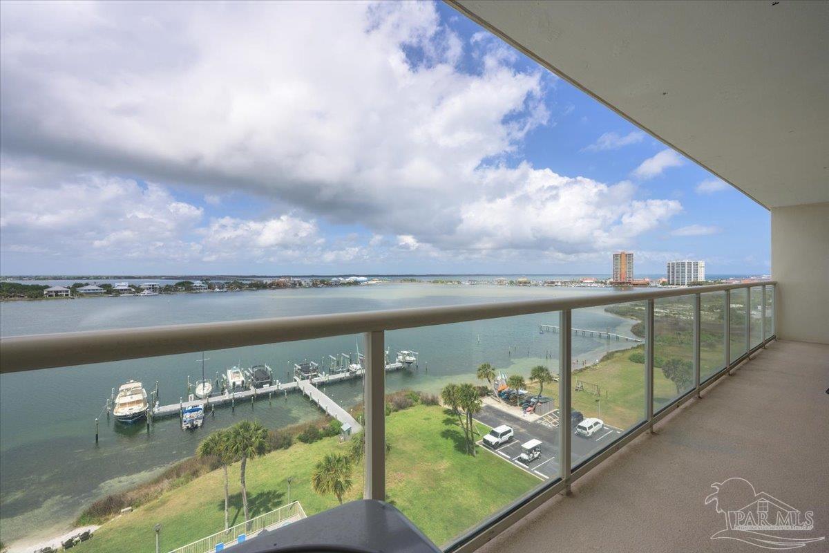 330 Ft Pickens Rd 8B