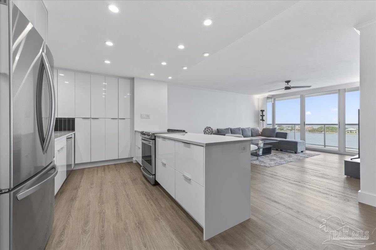 330 Ft Pickens Rd 8B