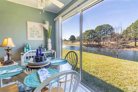 Featured picture for the property 677916