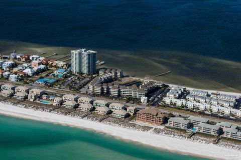 A home in Pensacola Beach