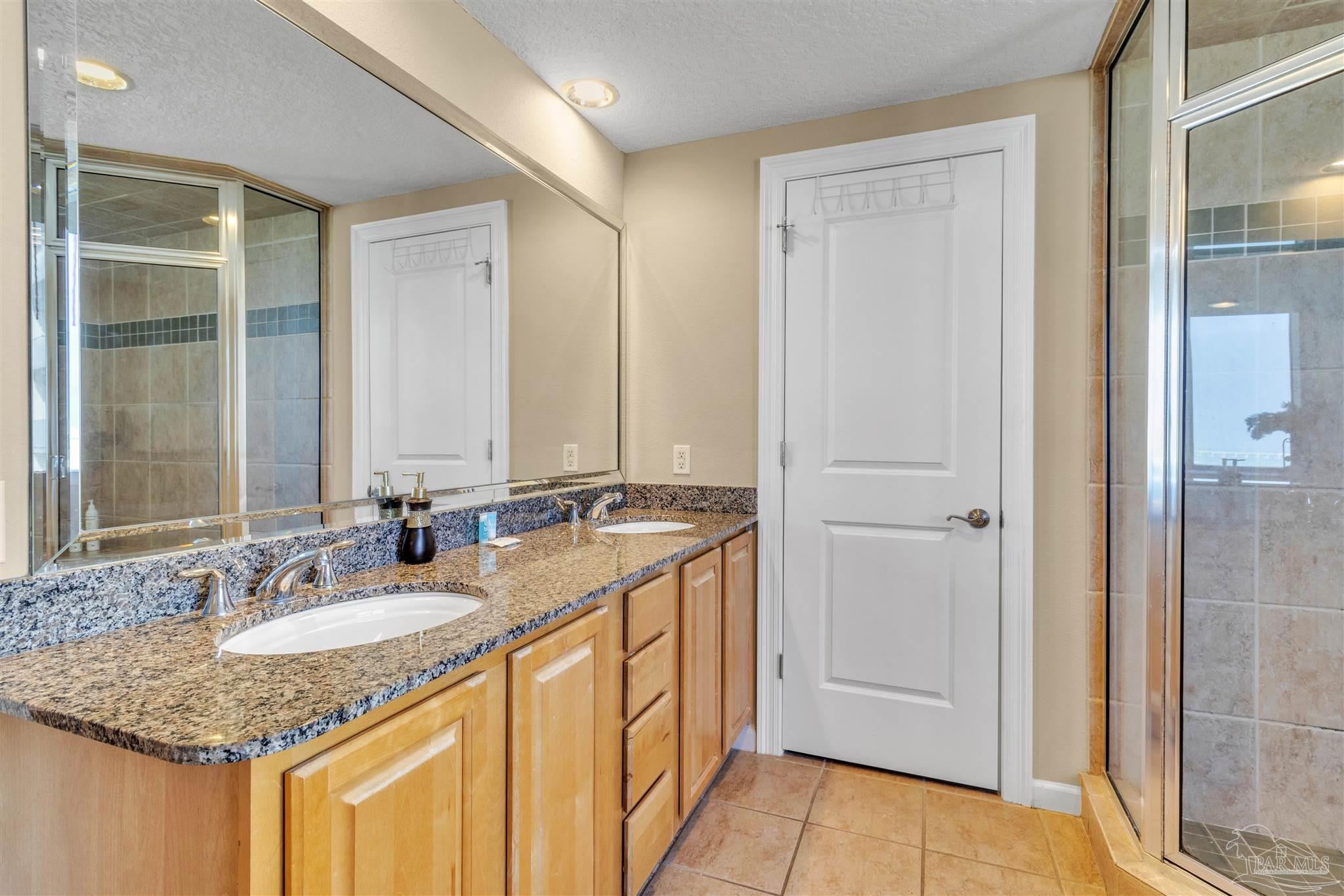 Gulf Shores, Alabama, 36542, United States, 4 Bedrooms Bedrooms, ,5 BathroomsBathrooms,Residential,Active,2023917