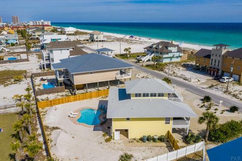 A home in Pensacola Beach