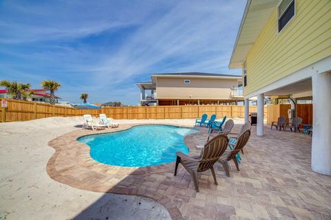 A home in Pensacola Beach