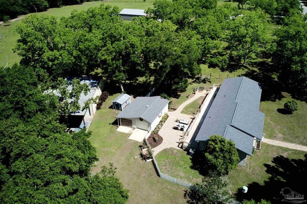2001 CHAVERS RD, CANTONMENT, FL 32533 - Image dc36cdc7aeb75bfbb4b035474a9c52ce/4285379747