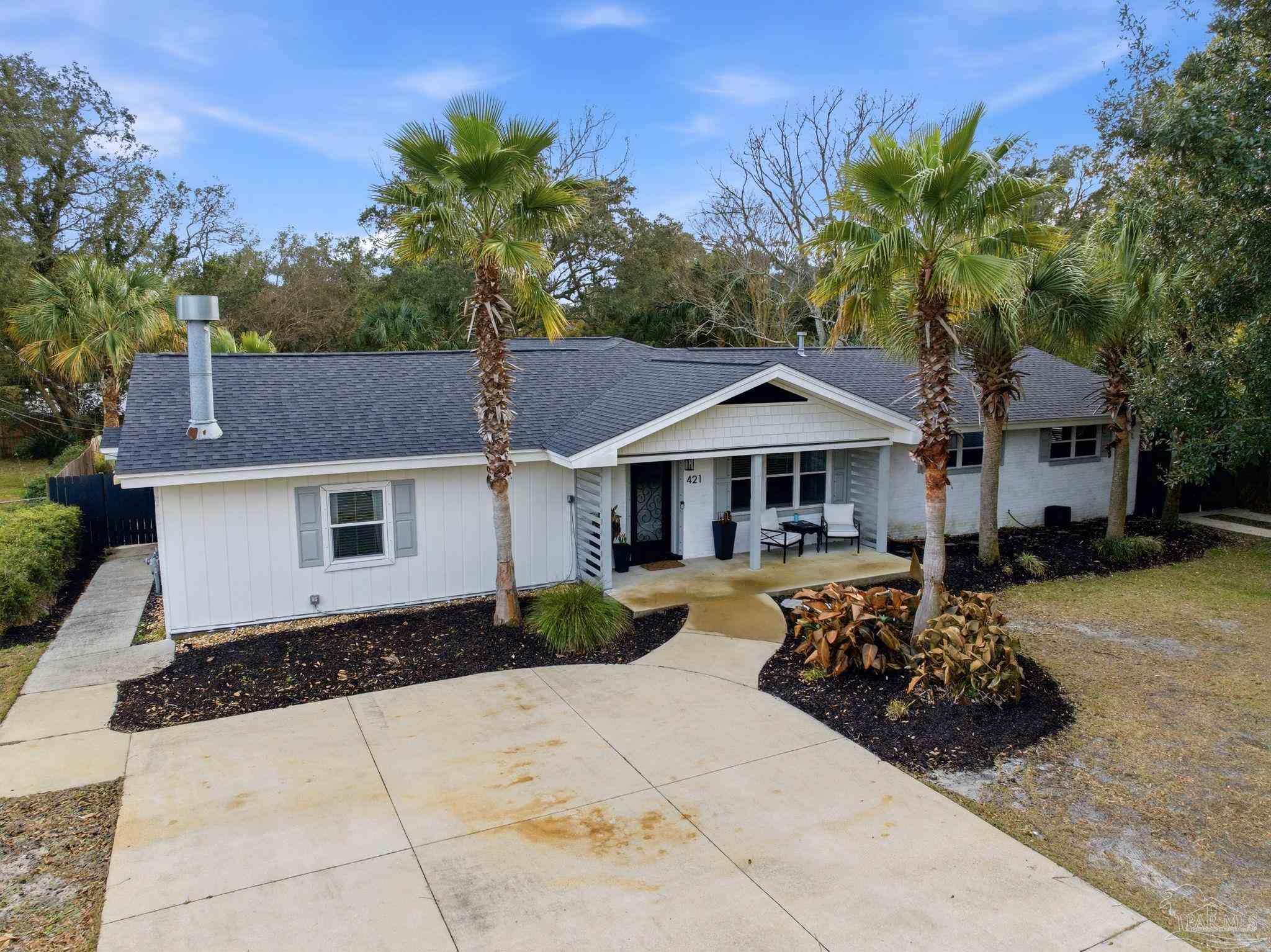 Photo 1 of 69 — 421 Cumberland Ave, Gulf Breeze, FL 32561