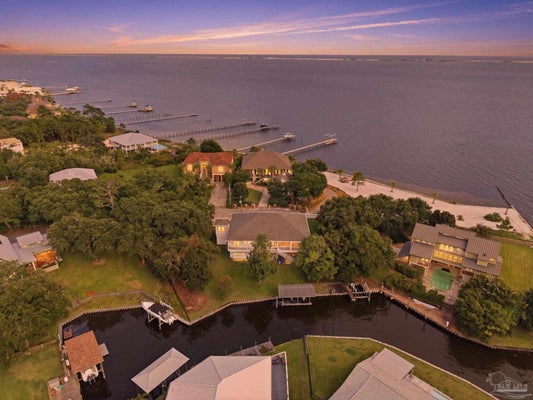 4639 SMOKEY RD, GULF BREEZE, FL 32563 - Image dcceca4b177fb04e9f15a1a44b752245/3574586434