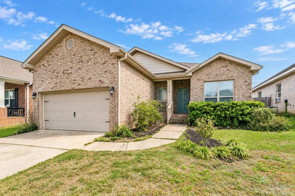 3588 WHITETAIL LN, PENSACOLA, FL 32526 - Image dcdeab9d5e4b7b04d66e95c6b8b04ee3/3790448837