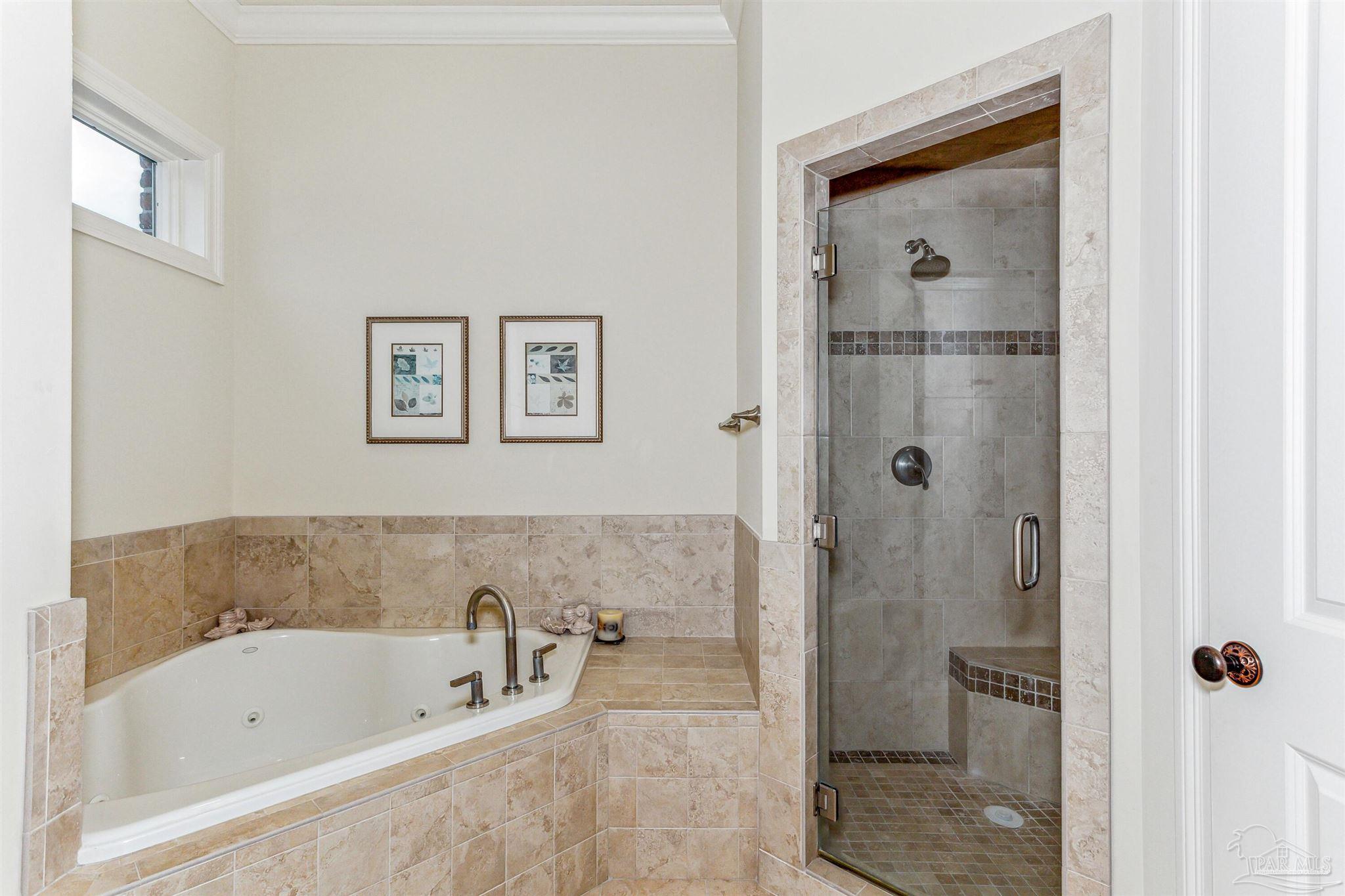 Pensacola, Florida 32507, United States, 4 Bedrooms Bedrooms, ,4 BathroomsBathrooms,Residential,Active,46302