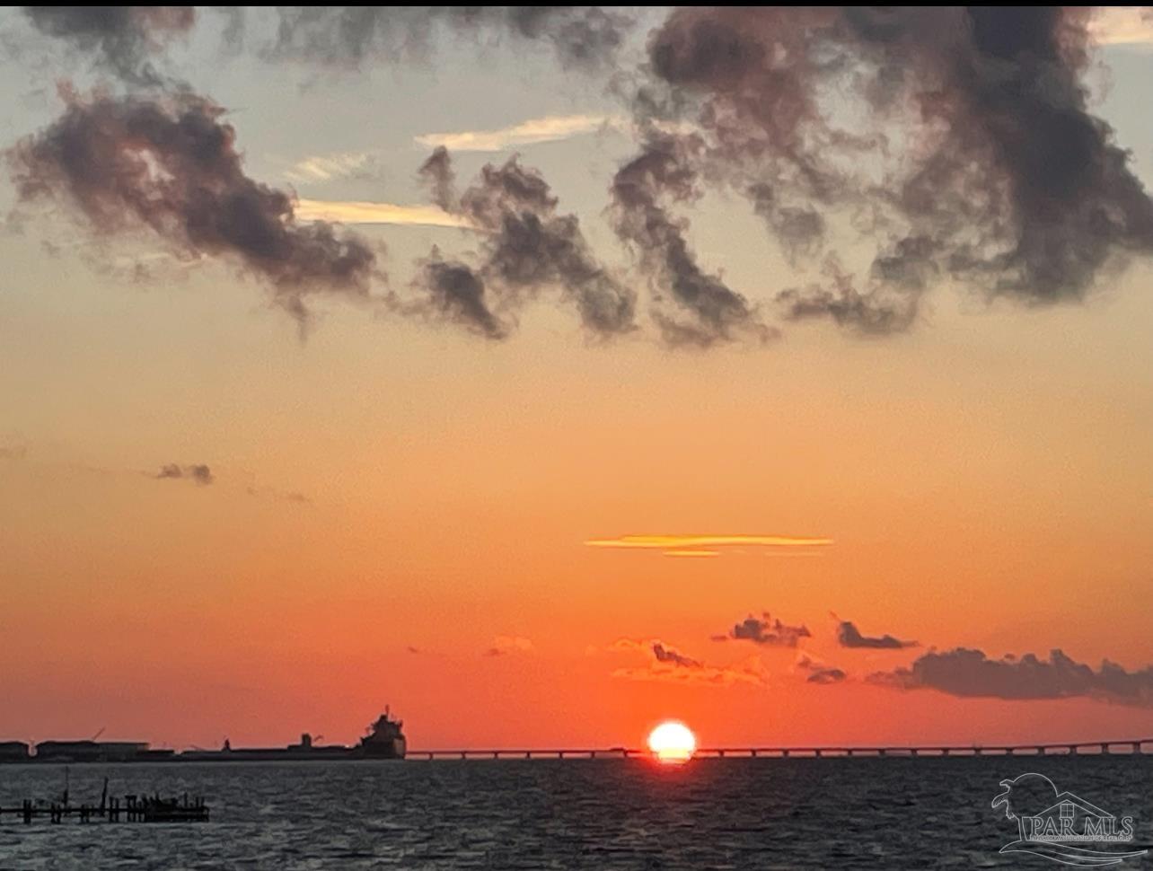 Pensacola, Florida 32507, United States, 4 Bedrooms Bedrooms, ,4 BathroomsBathrooms,Residential,Active,46302