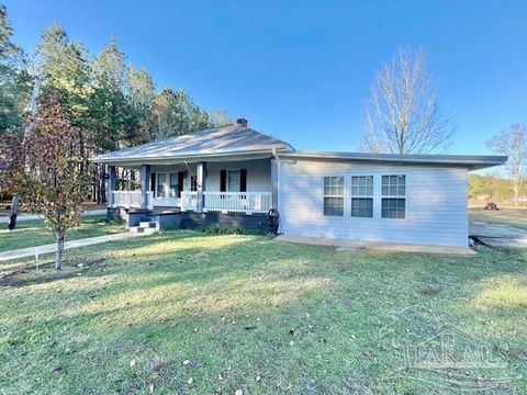 A home in Atmore